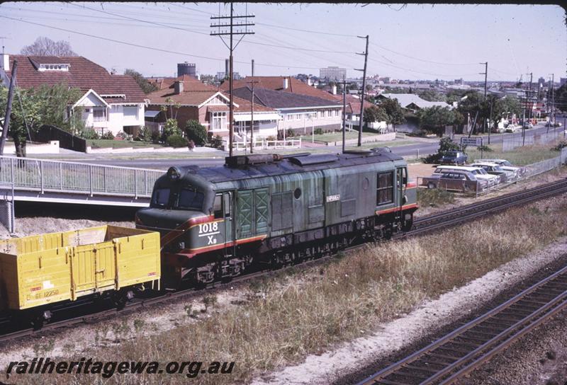 T02794
XB class 1018 