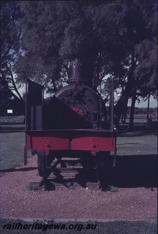 T02850
Loco 