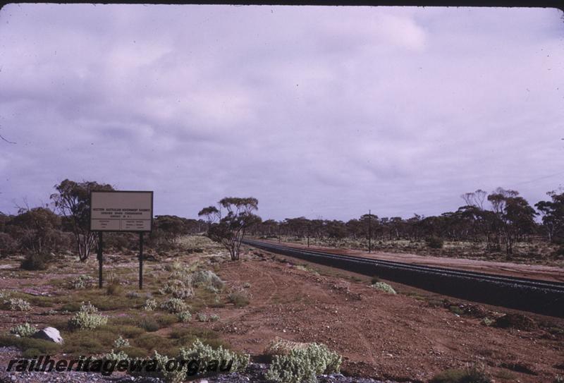 T02859
Trackwork, new standard gauge track on the Kalgoorlie to Esperance line near Kambalda
