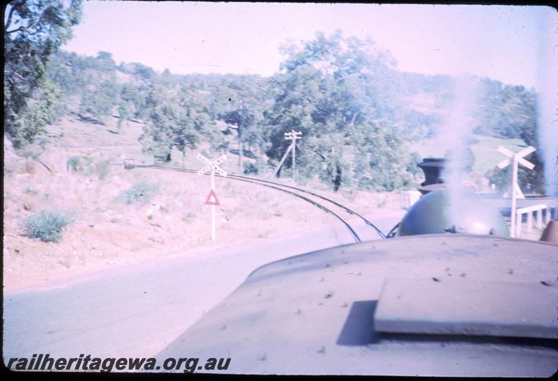 T03088
Level crossing, 