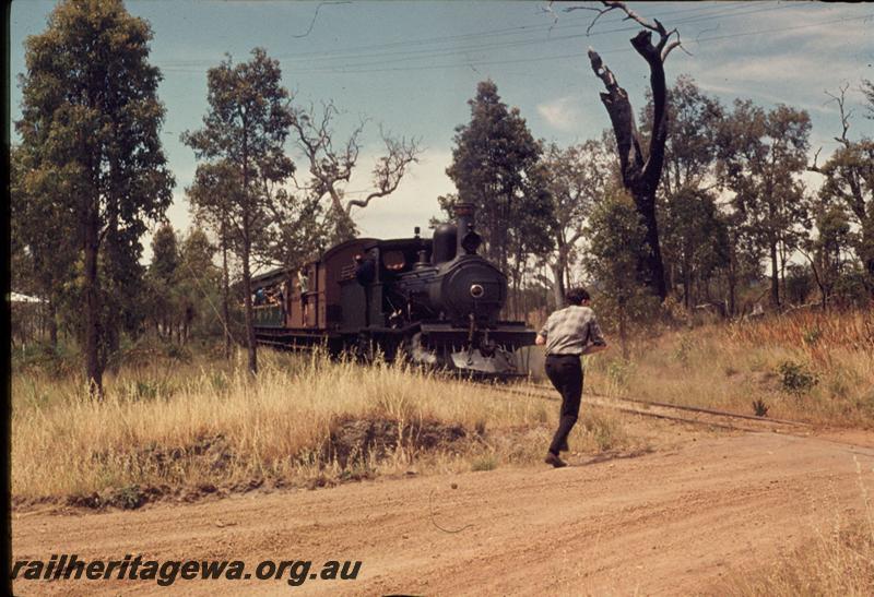 T03114
Millars loco No.71, Yarloop, hauling the 