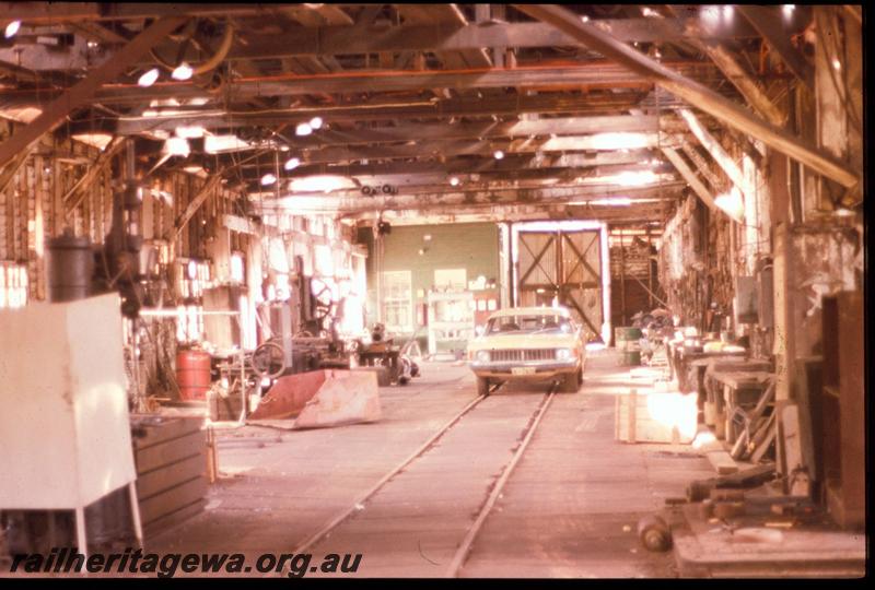 T03122
Millars workshops, Yarloop, internal view
