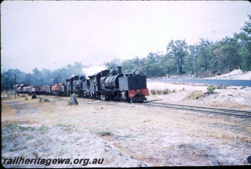 T03192
MSA class 495 Garratt loco double heading with another MSA class Garratt loco, Gwindinup, PP line, on short goods train
