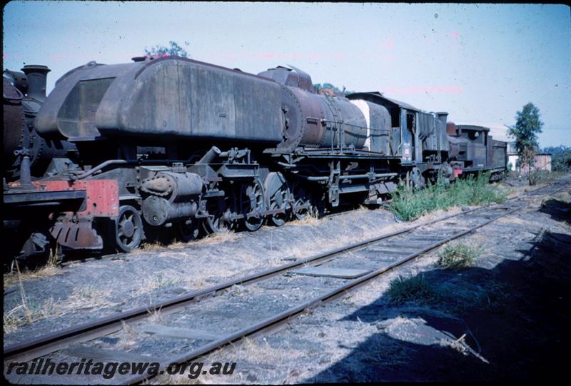 T03198
ASG class Garratt loco, Midland graveyard, awaiting scrapping
