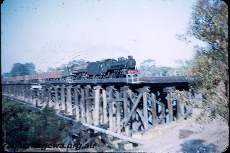 T03211
U class double heading with a PR class, Guildford Bridge, goods train
