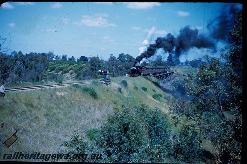 T03284
MRWA C class 18, Upper Swan, crossing bridge, MR line, on ARHS tour train
