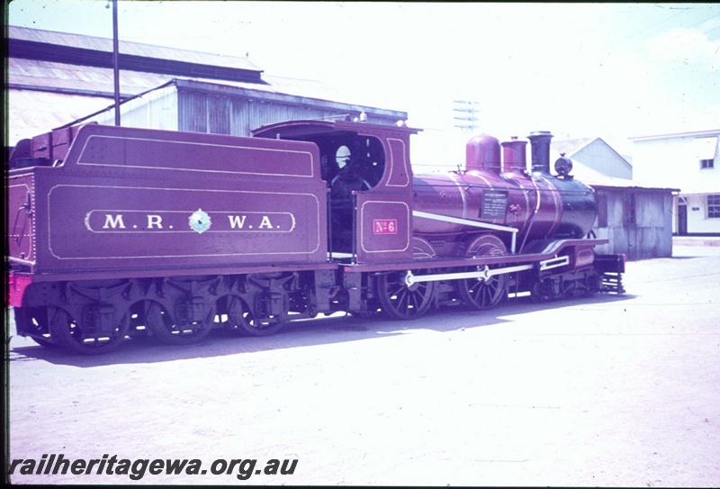 T03294
MRWA B class 6, Midland before moved to Geraldton to be put on display.
