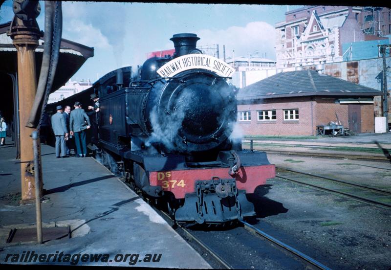 T03387
DS class 374, Fremantle dock, Perth station, front view, on ARHS tour train Perth to Perth via Armadale and Jandakot.
