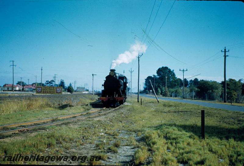 T03448
FS class 449, Bassendean, head on view 
