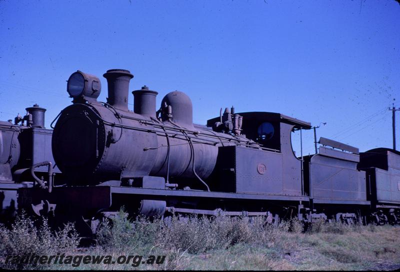 T03453
OA class 179, Midland graveyard, front and side view
