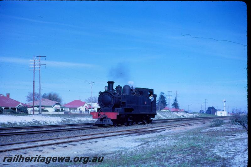 T03510
K class 37, Bassendean front and side view, light engine
