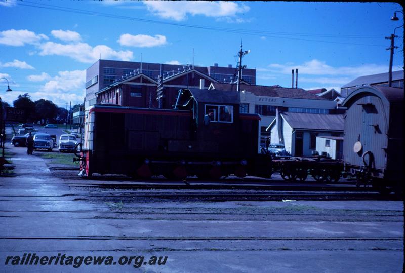 T03519
B class 1602, Perth Yard, shunting
