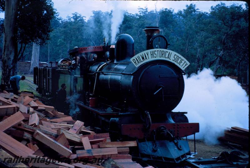 T03562
Bunnings loco YX class 86 on ARHS tour train, Donnelly mill, at the firewood pile, shows the pile of firewood
