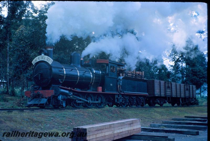 T03563
Bunnings loco YX class 86 on ARHS tour train, Donnelly mill,
