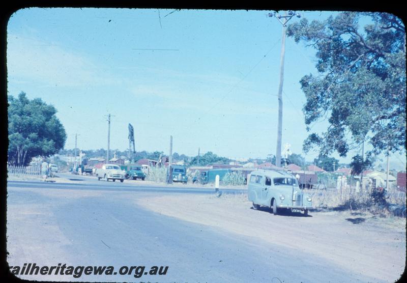 T03588
1 of 12 views of the smash at Bellevue, distant view
