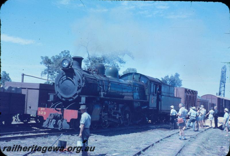 T03598
11 of 12 views of the smash at Bellevue PR class 523 