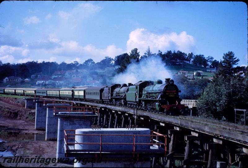 T03608
W class 929 double heading with W class 947, trestle bridge, Bridgetown, PP line, shows construction of new bridge, ARHS South West Reso train .
