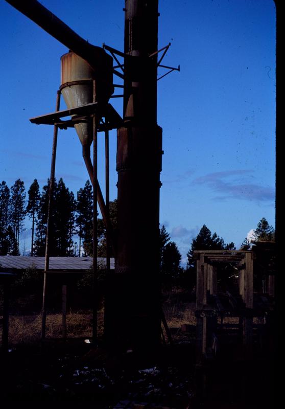 T03624
Shay boiler mounted vertically used as a sawdust burner, Bunnings, Manjimup.
