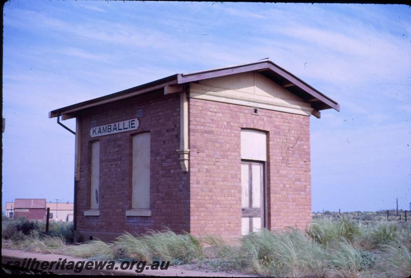 T03688
Station building, Kamballie, B line
