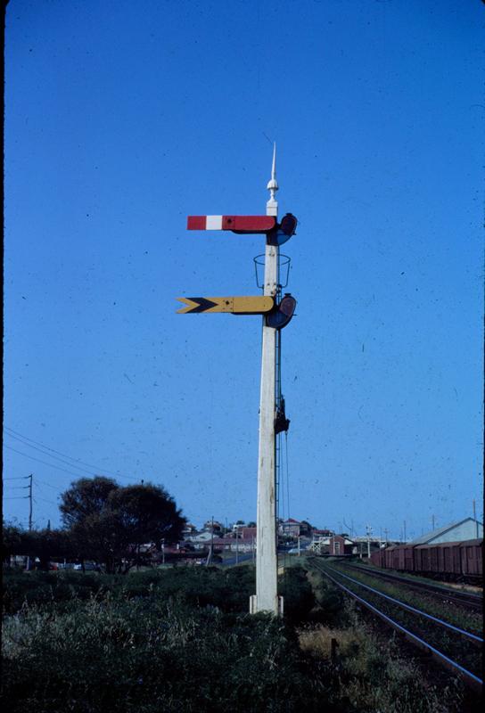 T03701
Signals, Maylands 