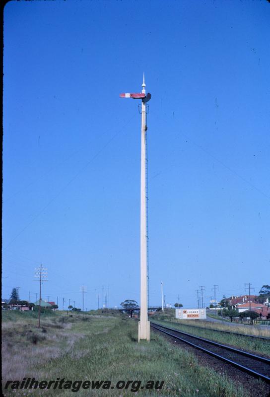 T03710
Signal, Maylands 