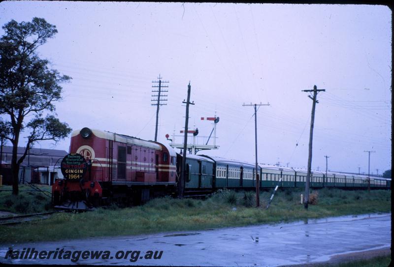 T03733
MRWA F class 41, departing Midland Station, ARHS tour train to Gingin
