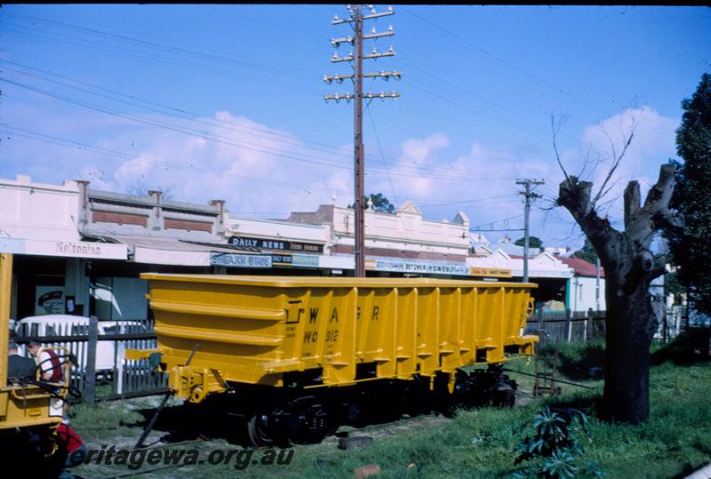T03769
WO class 31201 iron ore wagon, Maylands, on narrow gauge transfer bogies
