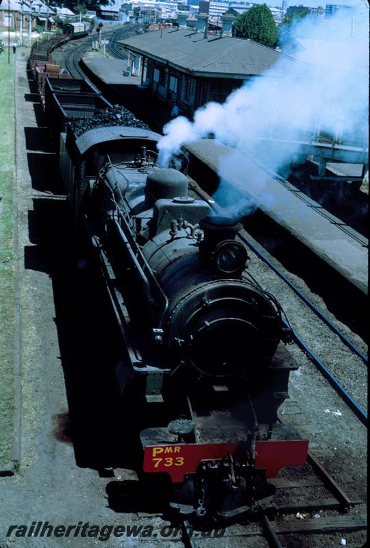 T03817
PMR class 733, East Perth, on No.37 goods, view looking down from footbridge
