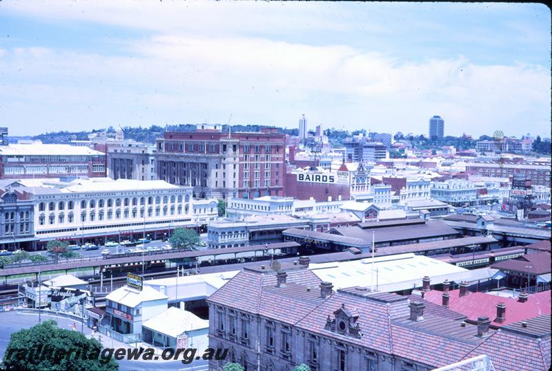 T03839
Station, Perth, elevated view from Canterbury Court building
