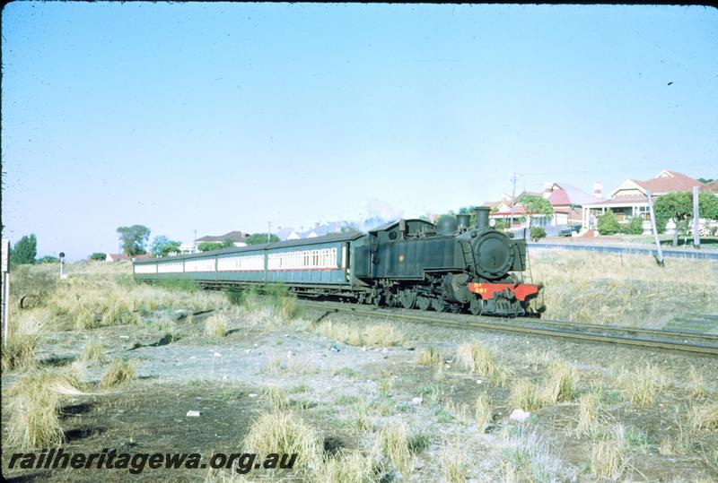 T03840
DD class 591, Mount Lawley, suburban passenger train
