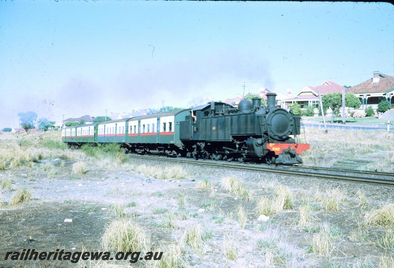 T03843
DD class 592, Mount Lawley, suburban passenger train
