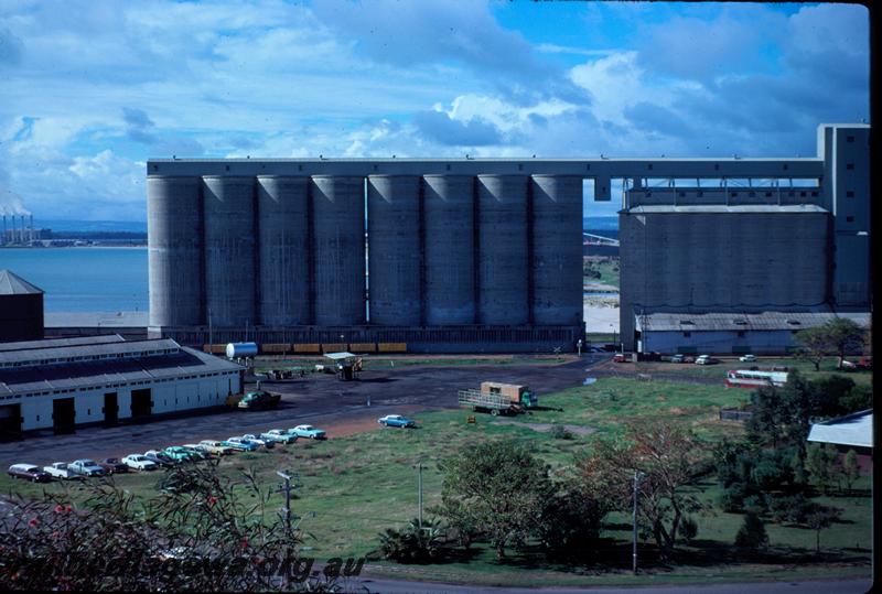 T03880
Railway Road Service depot, wheat silos, Bunbury, elevated distant view.
