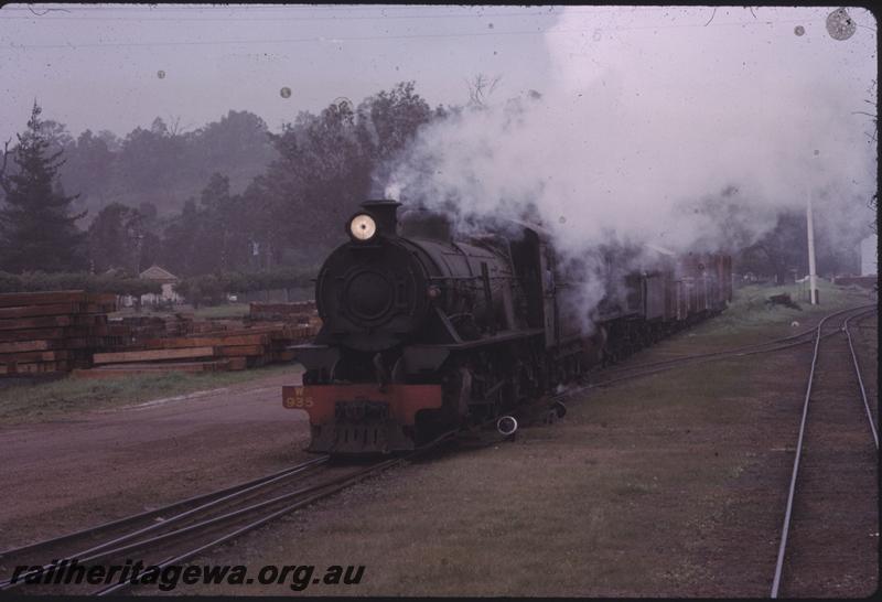 T03906
W class 935 double heading with a S class, at an Unknown location, shunting
