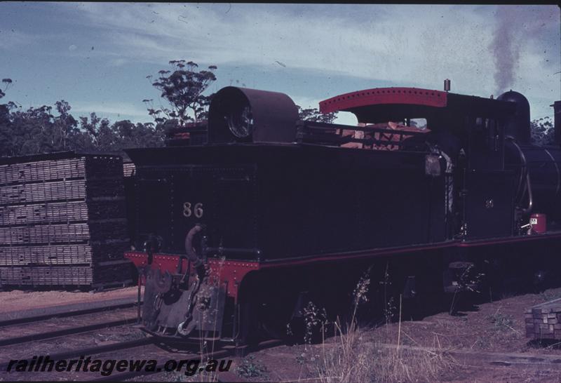 T03909
YX class 86, Donnelly River, rear and side view
