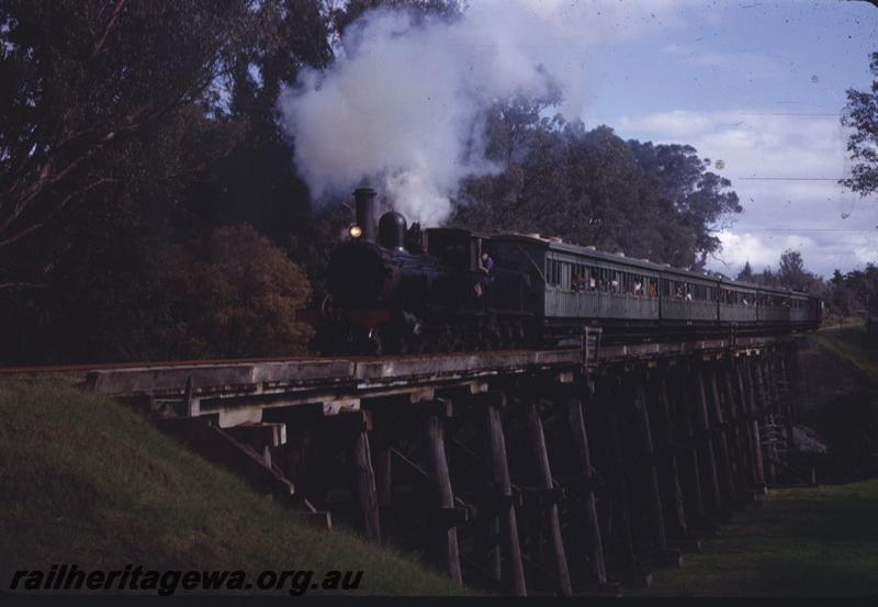 T03914
G class 123, trestle bridge, Capel BB line, tour train
