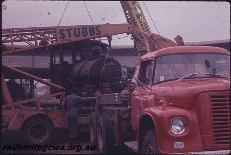 T03924
1 of 3 views of the loco 