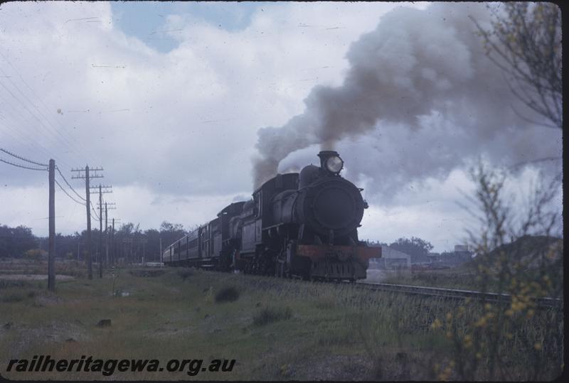 T03936
ARHS Vic Div. visit, FS class 427 double headed with another F class, Collie area, tour train
