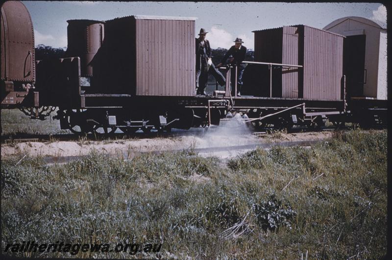 T03952
U class 3241 Weedex weed spraying wagon in action, end and side view
