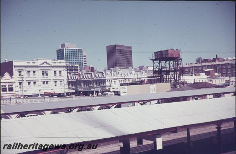 T04012
Perth station and Perth Goods Yard view looking towards William Street, water tower in background.
