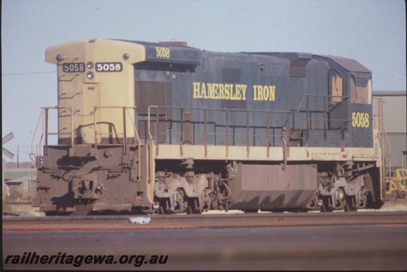T04040
Hamersley Iron GE loco C36-7 class 5058, stored due to an export downturn, Seven Mile Workshops
