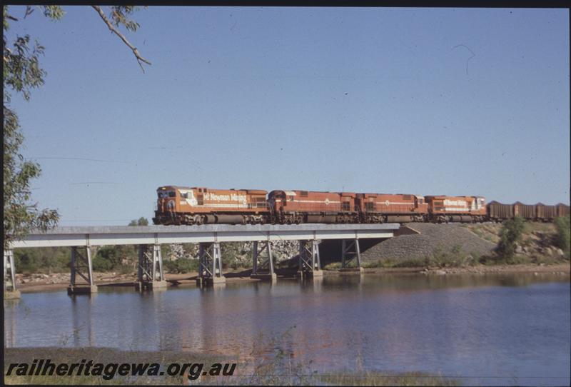 T04091
Mount Newman Mining GE loco CM36-7M 5513 