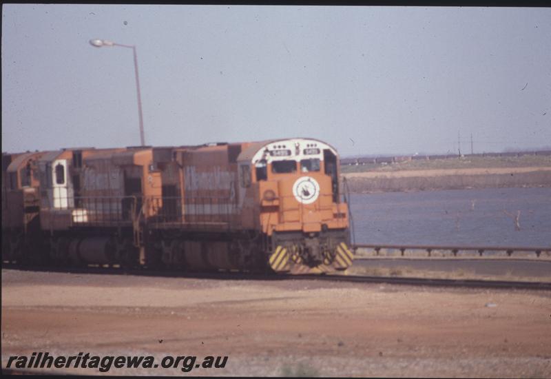 T04094
Mount Newman Mining Alco loco M636 class 5495 in the later Mount Newman Mining livery, CM36-7 class 5506, Nelson Point, Port Hedland
