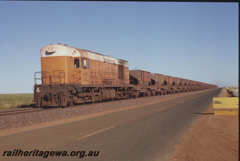 T04110
Goldsworthy Mining Limited English Electric loco A class 4, empty train, Boodarie, BHP line
