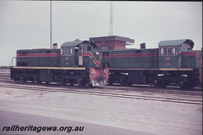 T04181
MA class 1862, MA class 1861, Forrestfield Yard, side and front view, green livery
