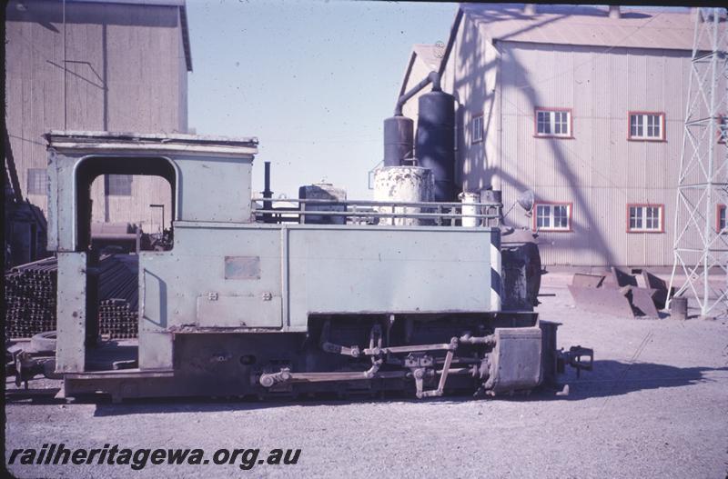 T04250
Orenstein and Koppel (O&K) No. 4241, Lake view and Star goldmine, Boulder, green livery, side view.
