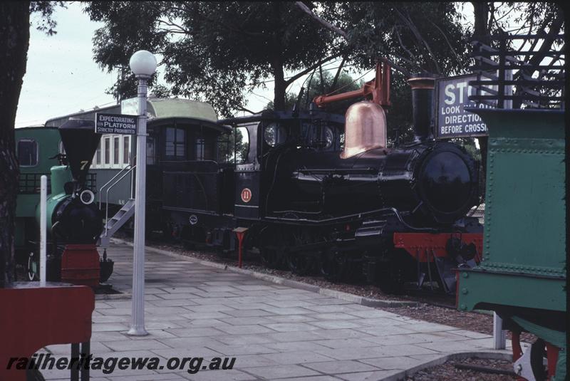 T04270
Rail Transport Museum, general view along the platform 
