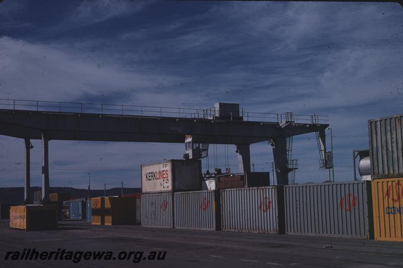 T04275
Container crane, Kewdale, 
