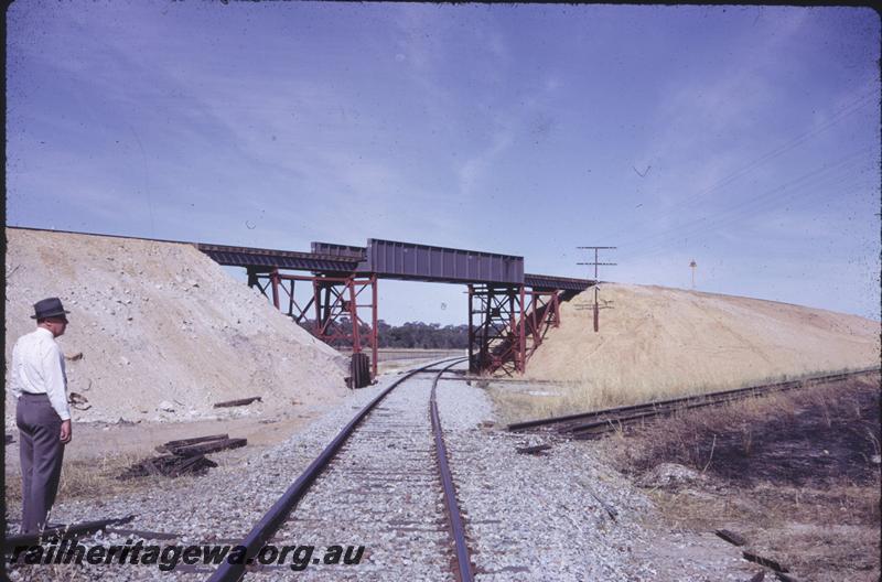 T04294
No.6 flyover, narrow gauge, Meenaar, EGR line, view looking east
