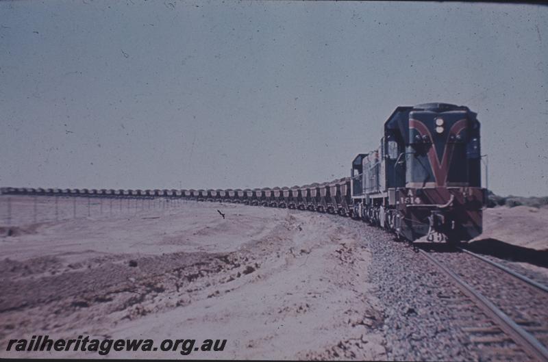 T04298
A class 1514, double heading, iron ore train, same as T1615
