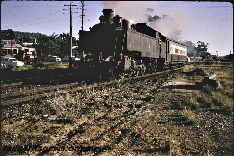 T04606
DM class 586 steam locomotive with a single coach suburban service. Location Unknown.
